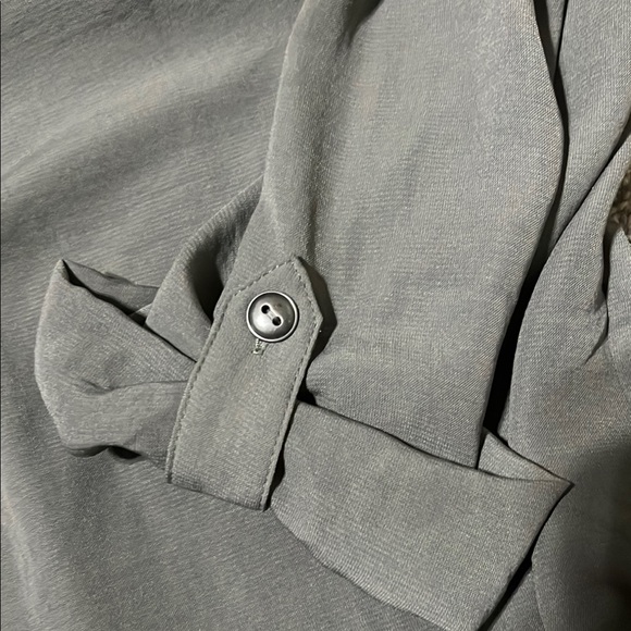 Maurice’s 3/4 Sleeve Popover Blouse for Women - Picture 5 of 5